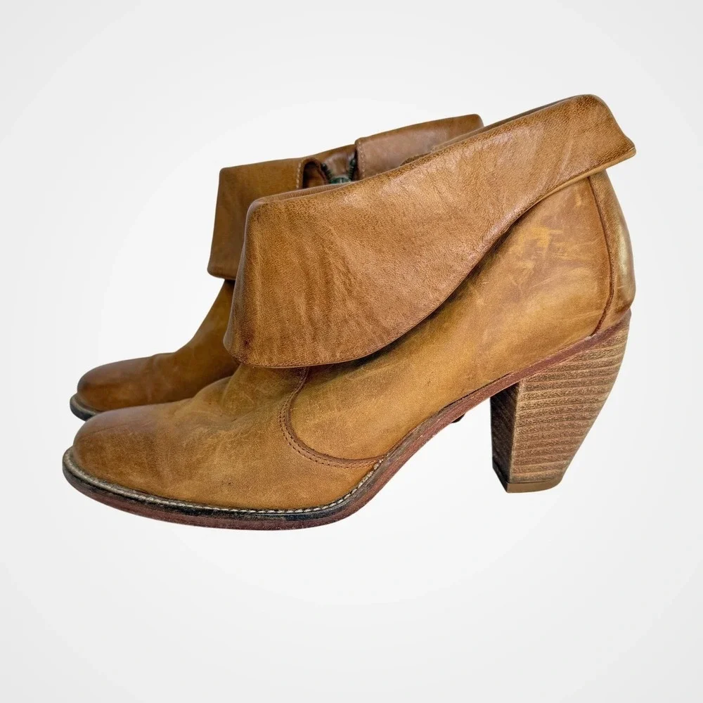 J Shoes Leather Brown Fold Over Ankle Booties Women 7.5 Block Heel Saloon Winter